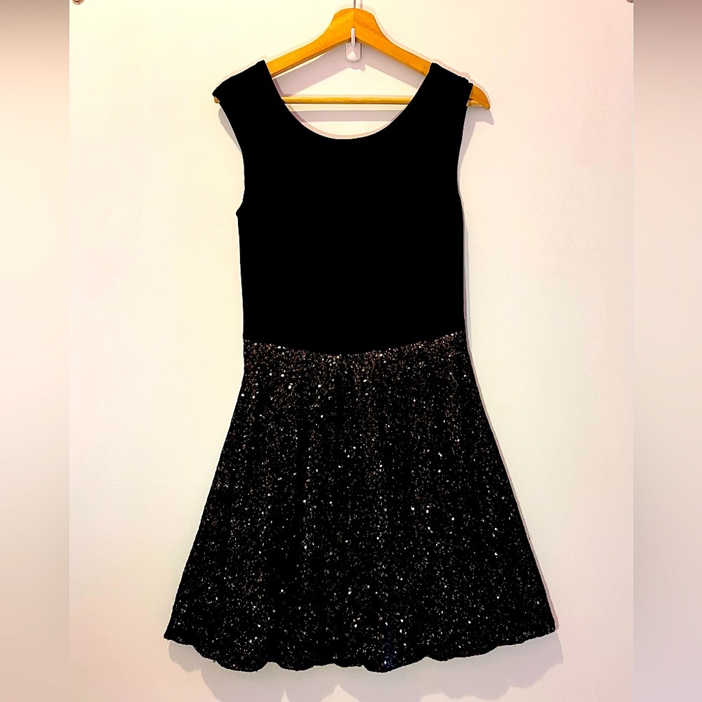 Laundry by Shelli Segal Sequined Party Dress